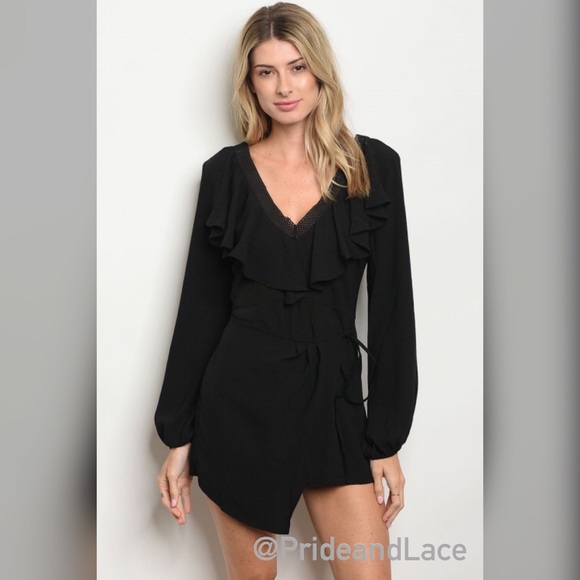 Pants - 🛑SALE 🛑LAST 1✨Black Wrap Romper✨